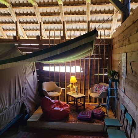Nomads Glamp Hostel Bled Exterior photo